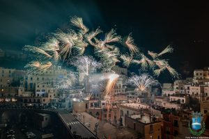 Atrani e la notte di Natale: torna la Calata della Stella, rito secolare tra fede, memoria e identità