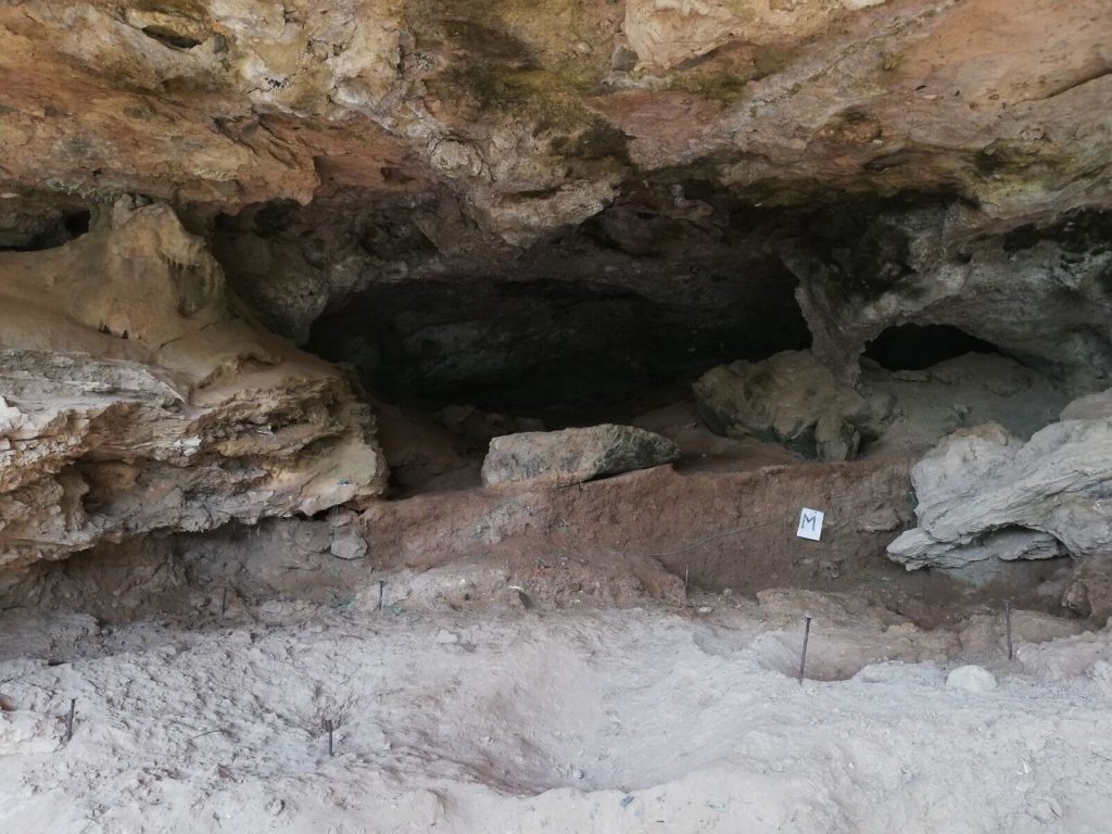 Grotta del Poggio, nuove analisi confermano la presenza dei Neanderthal nel basso Cilento