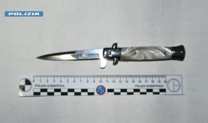 battipaglia tentate lesioni denunciato minorenne