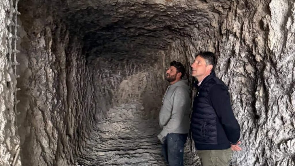 positano lavori ex scuola elementare