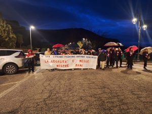 fiaccolata sindaco Castiglione del Genovesi siano olevano sul tusciano partecipa