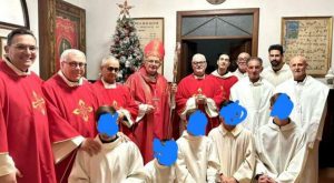 pedofilia vescovo aversa petizione dimissioni