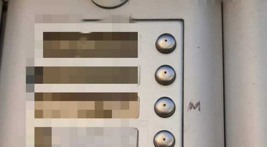 Cava de’ Tirreni, codici sui citofoni: presi di mira appartamenti dai ladri