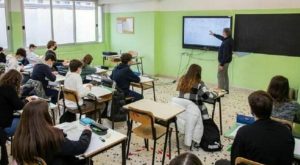 calendario scolastico vacanze cosa cambia proposta Santanché