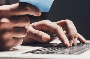 finge lucemia ottenere denaro condanna torre annunziata