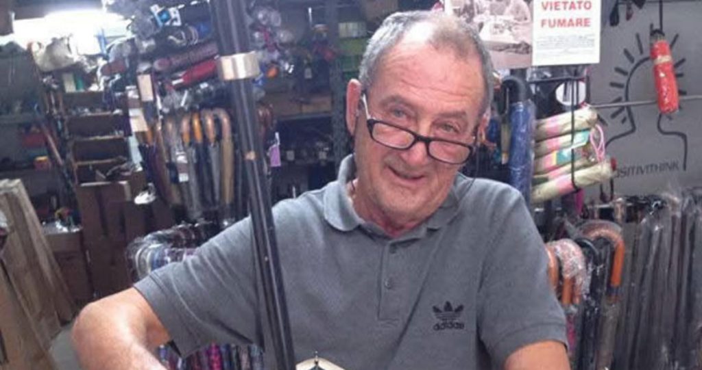 salerno ombrellificio testa chiude