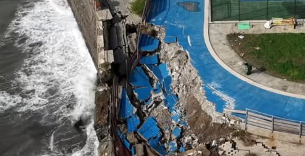 Salerno crollo pattinodromo Torrione