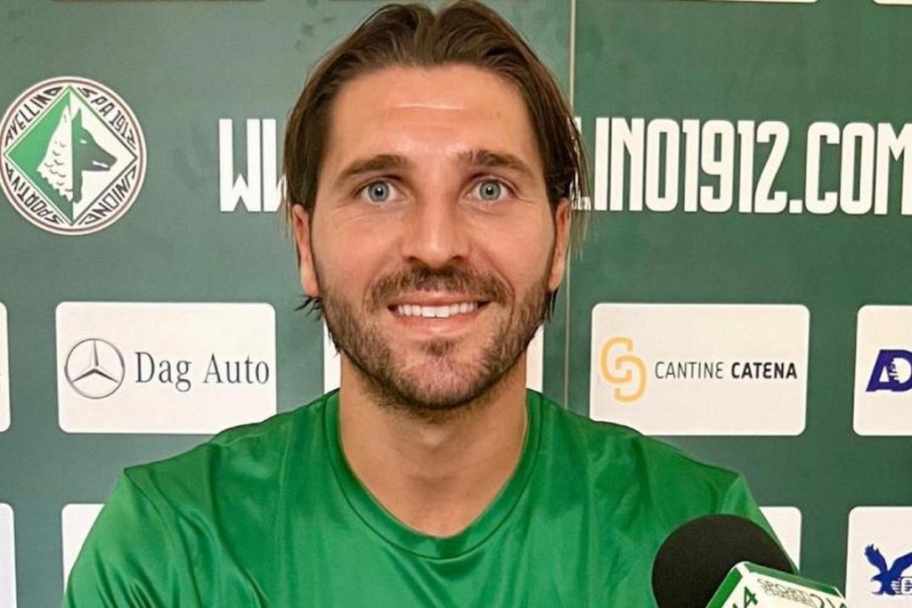 Salernitana, caccia al gol: sondaggio per Patierno dopo lo stop su Lescano