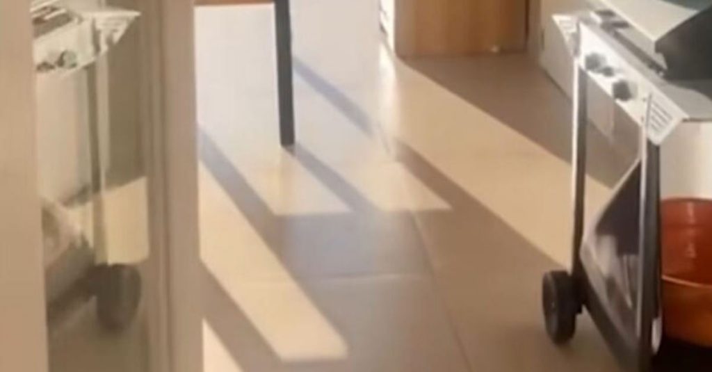 eboli insulti maltrattamenti