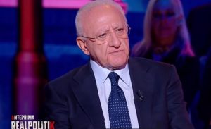 vincenzo de luca querela report titolo personale