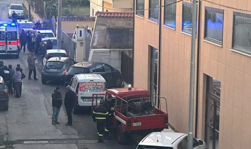 centola incendio ustionata anziana 15 gennaio