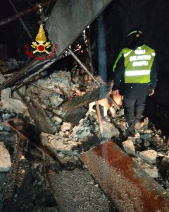 crollo forino esclusi morti
