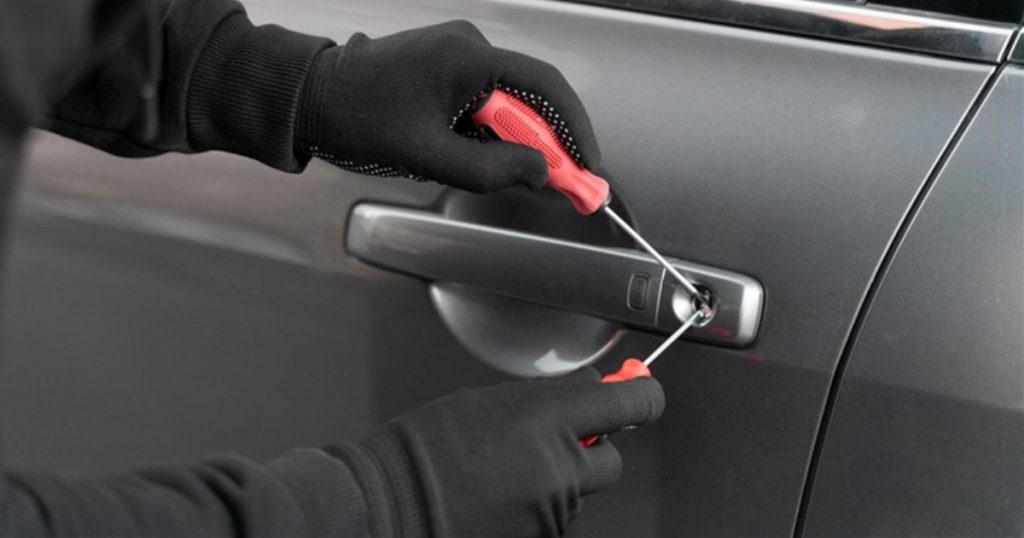 furto altavilla silentina 24 gennaio