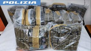 pagani hashish borsone arresto