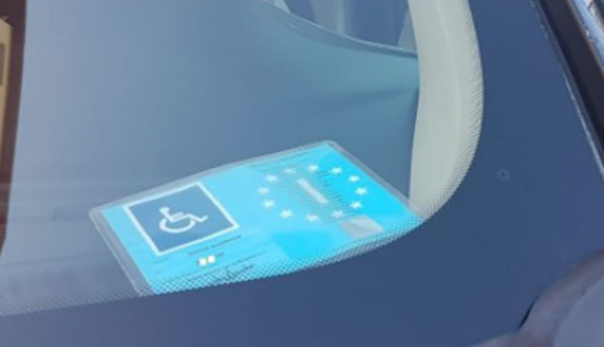 salerno stallo disabili occupato denuncia