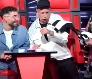 clementino rocco hunt dicono no sciarpa juve